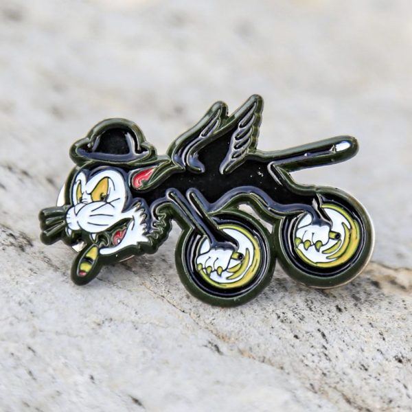 Pins Ace Pilot