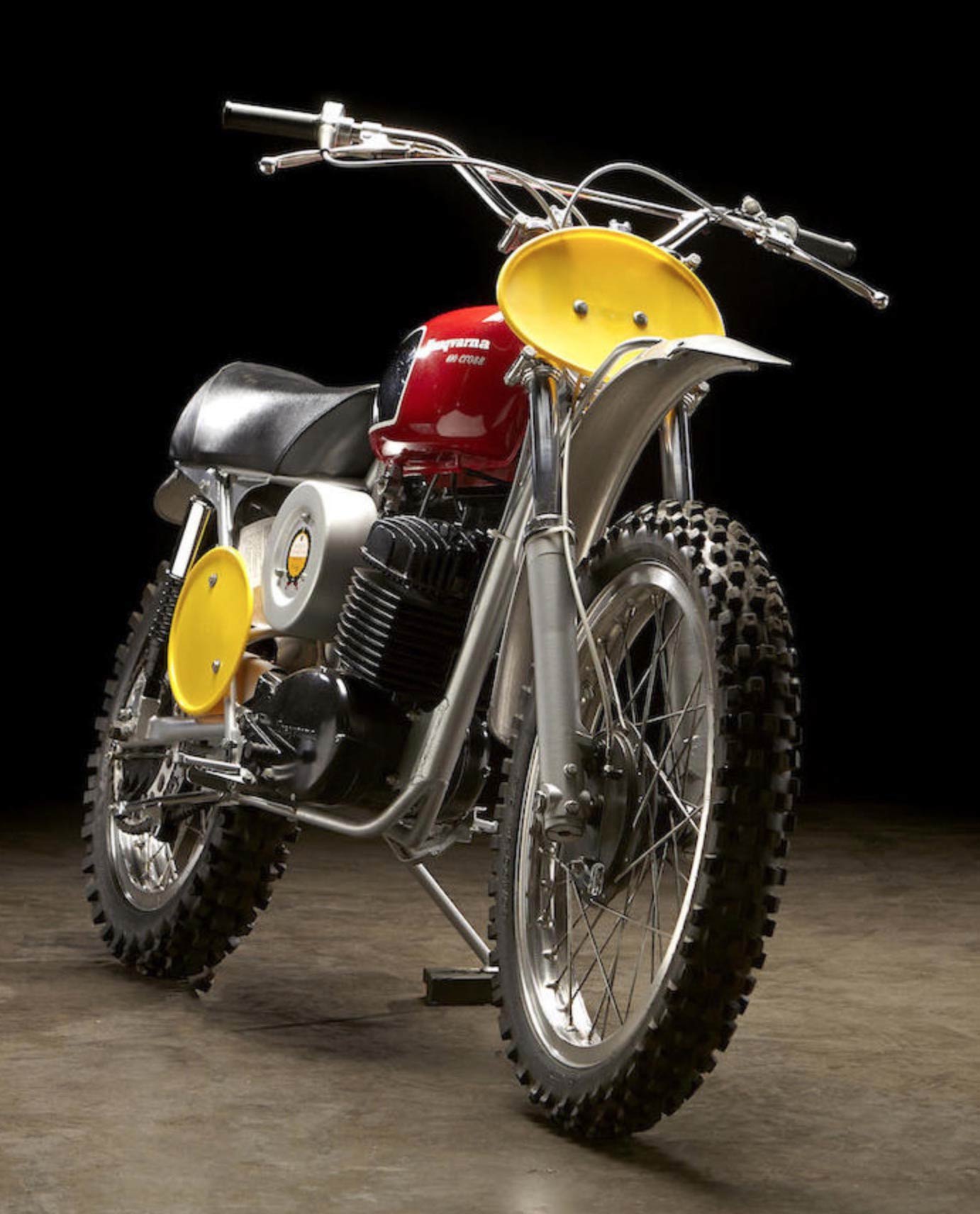ageofglory-Husqvarna-400-Cross-1